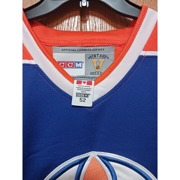 Wayne Gretzky (CCM)-(Oilers)-(Jersey)-(Blue/Orange)-(Used)-(Size:XL-52)-$110.00 - Picture 9 of 9